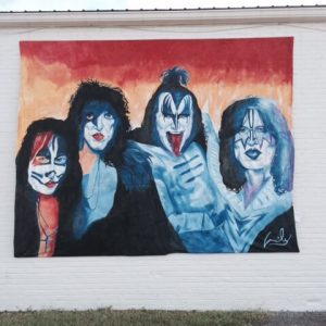 KISS _ Emily Arwood KISS _ Emily Arwood